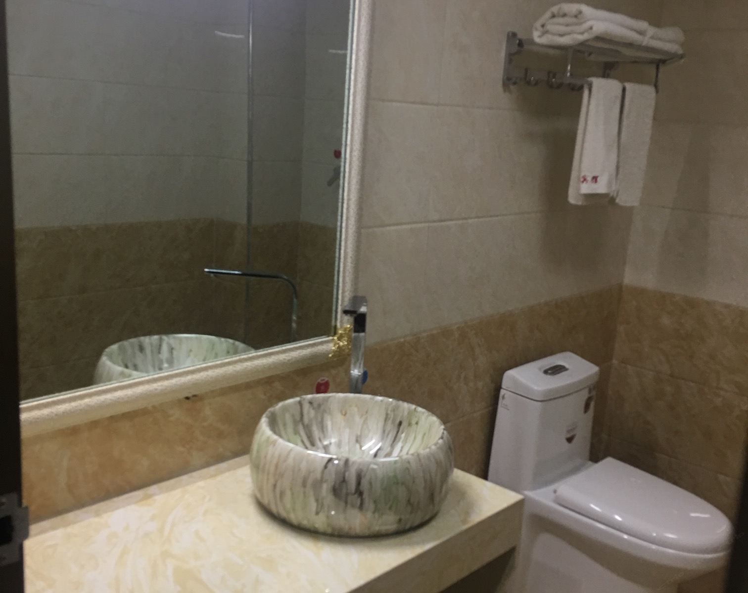 标准双床房