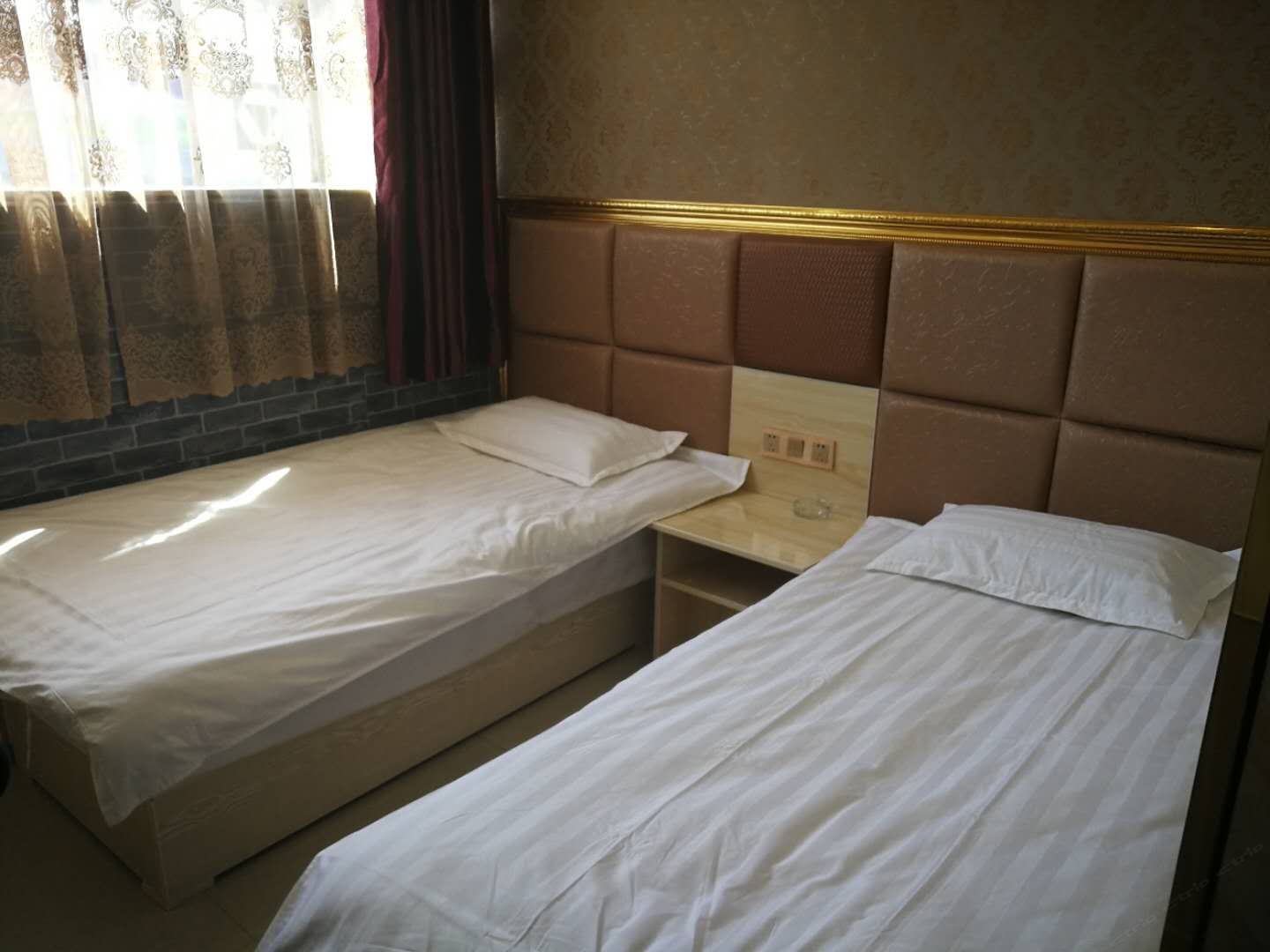 标准双人间