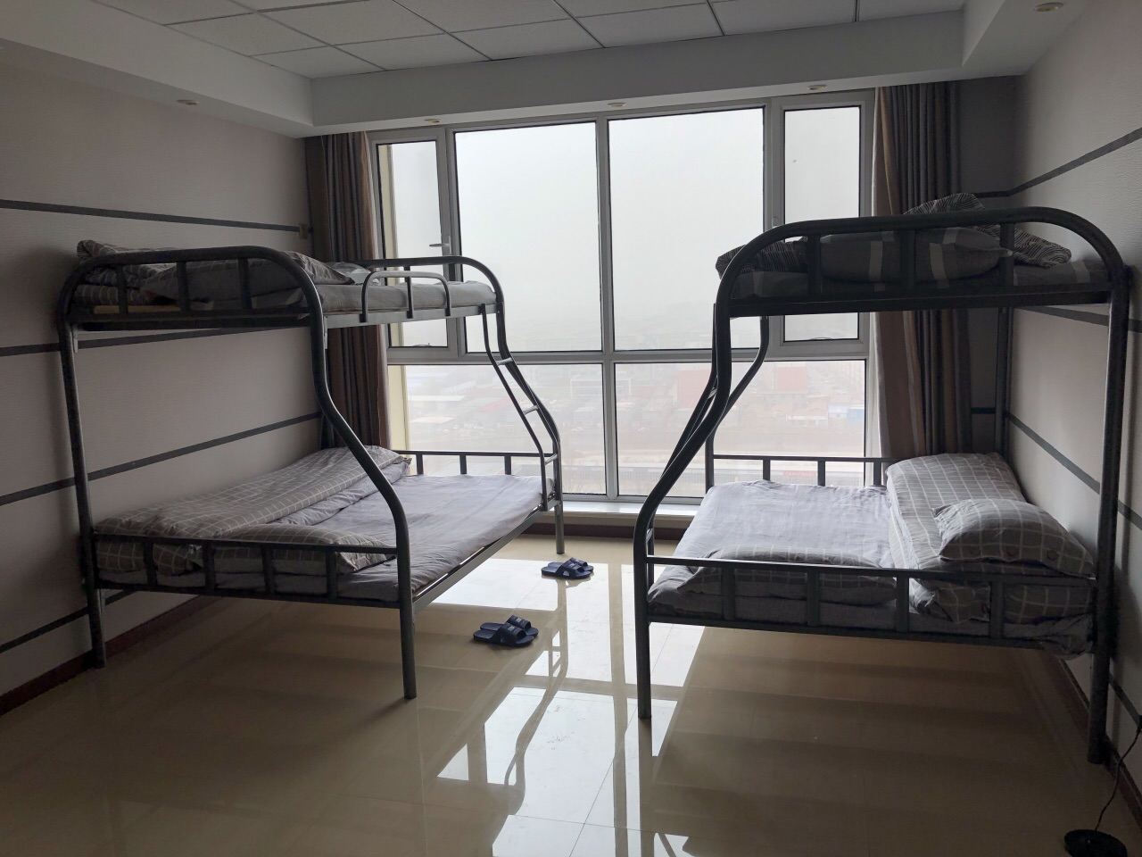 顶配吃鸡五人间