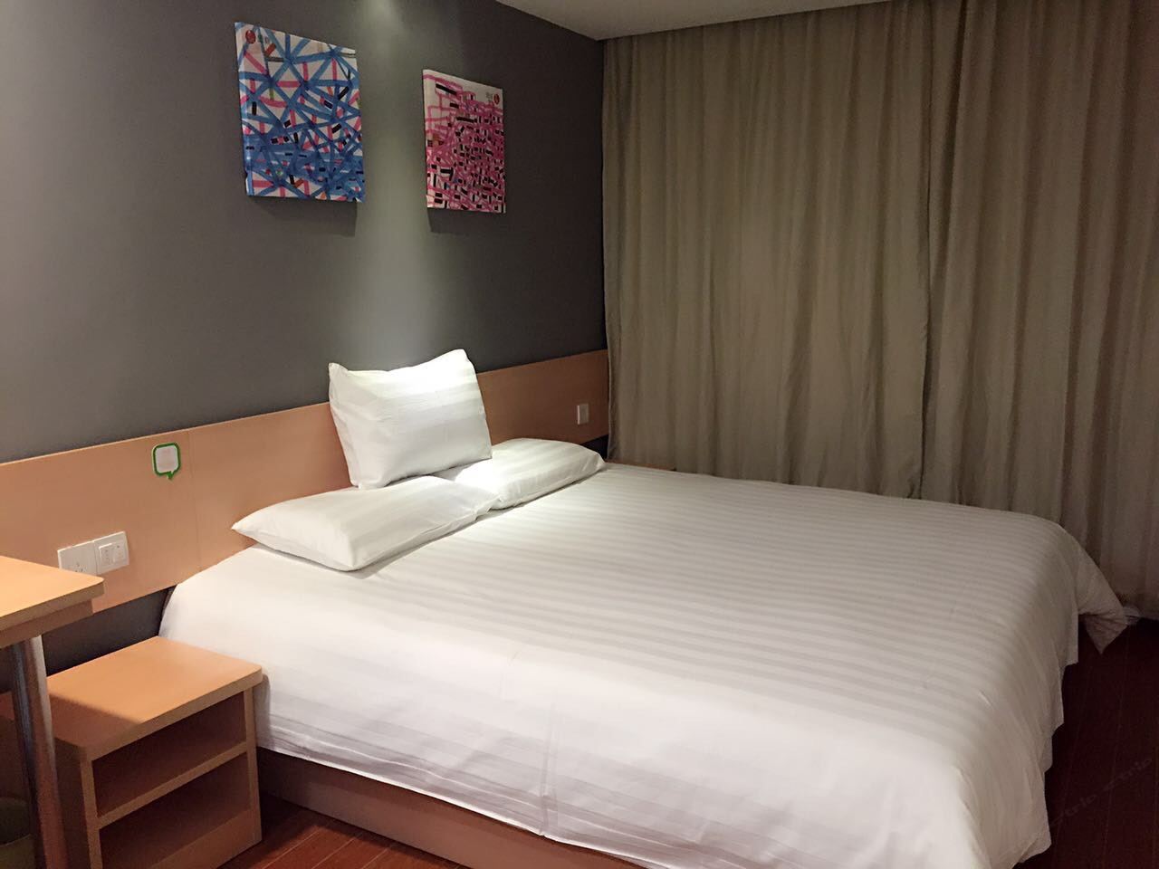大床房