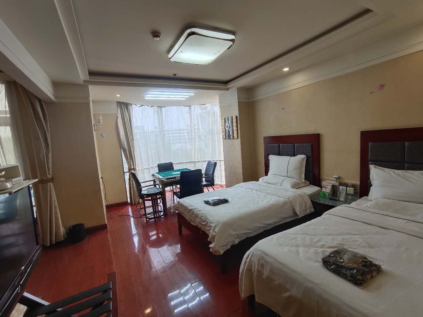 棋牌套房