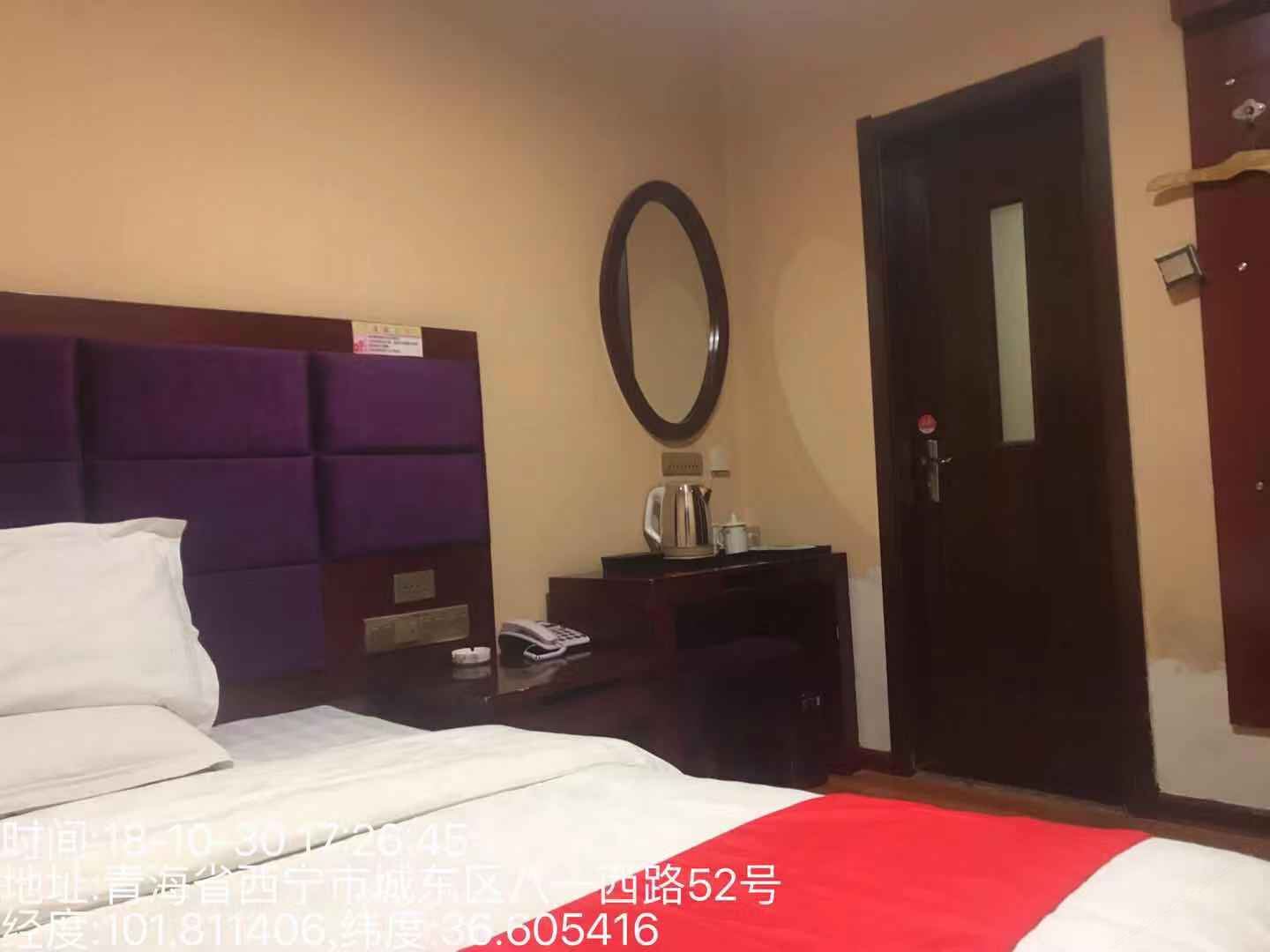 标准大床房(无窗)
