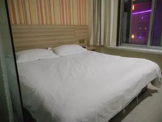 大床房