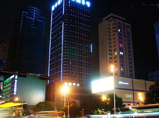 深圳卓越时代酒店(港澳8号店)