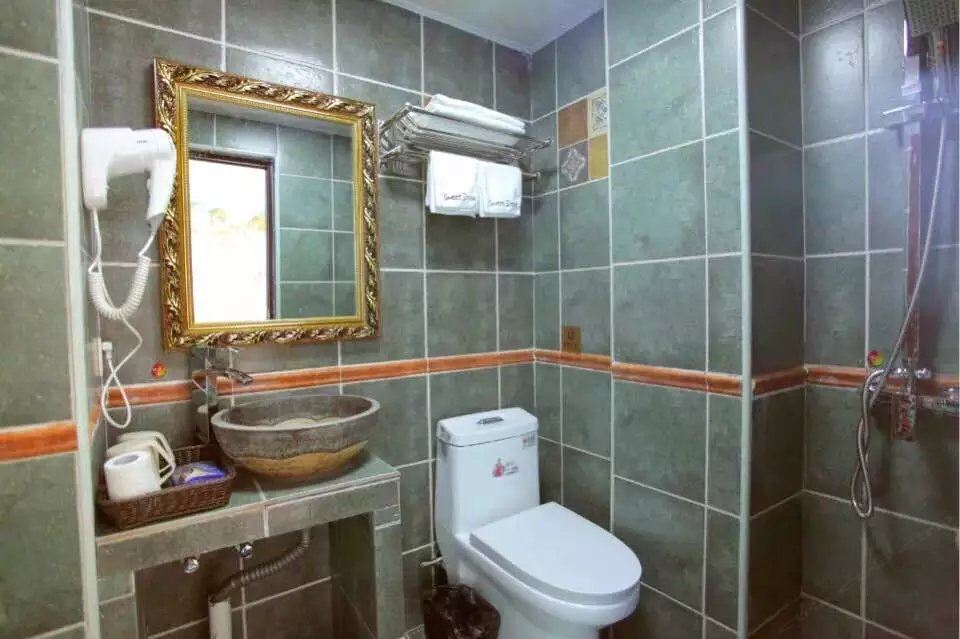 风情江景房