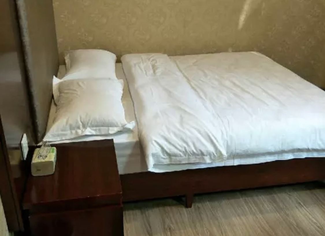 温馨大床房