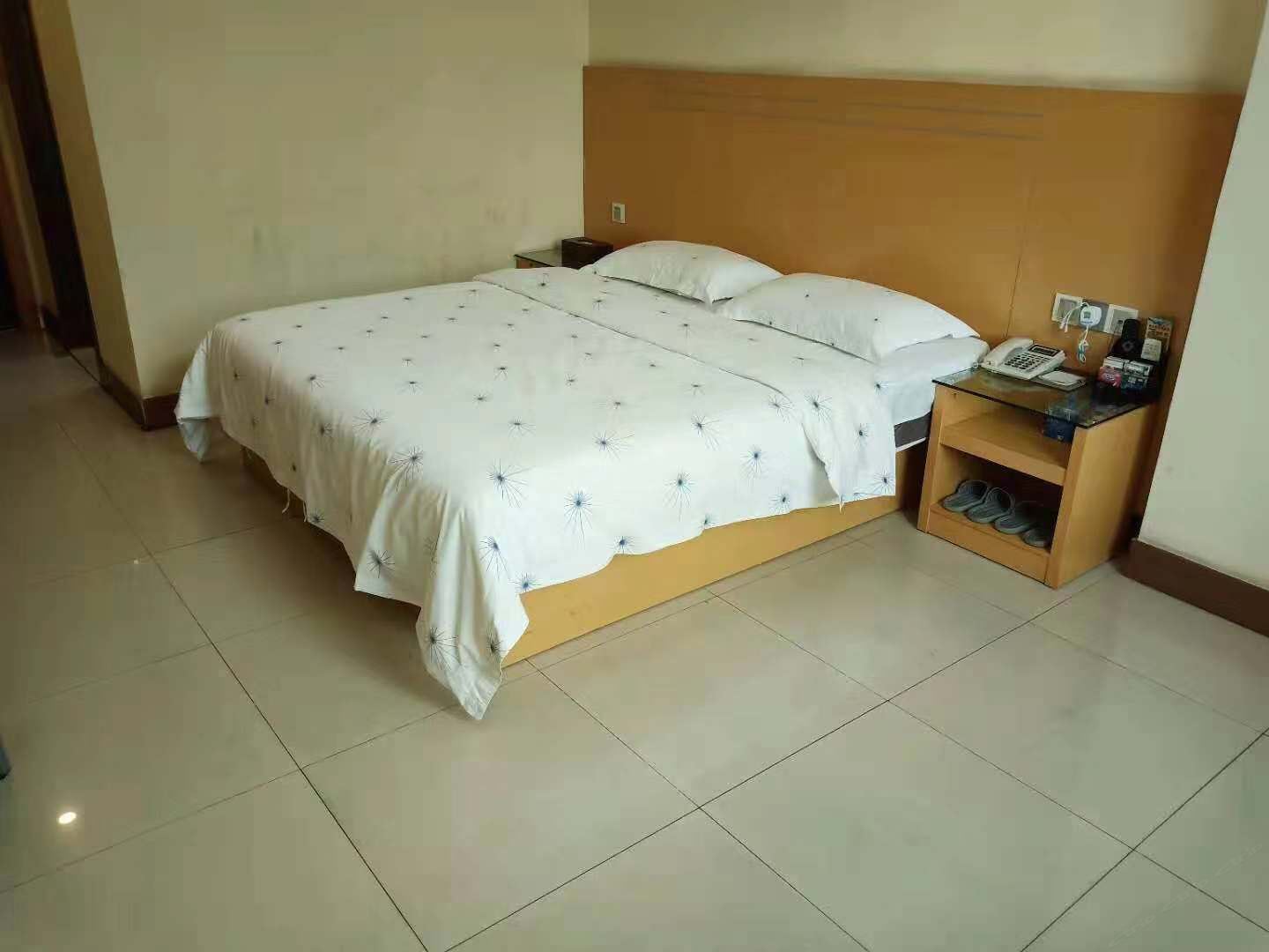 精品单人间