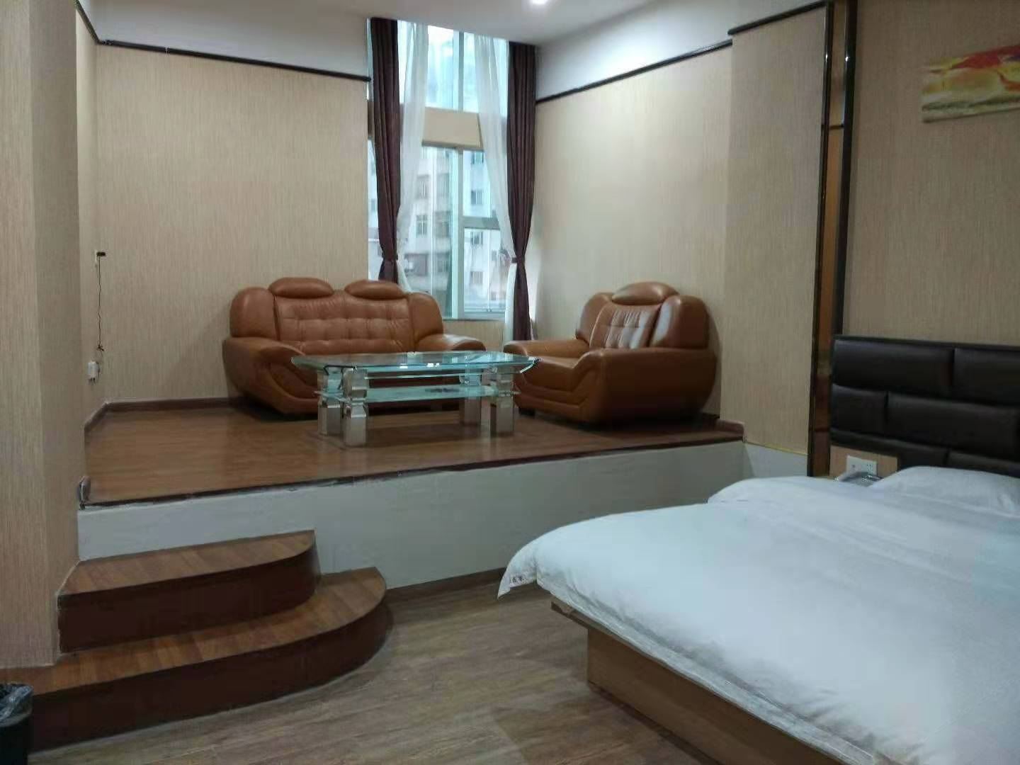 商务大床房