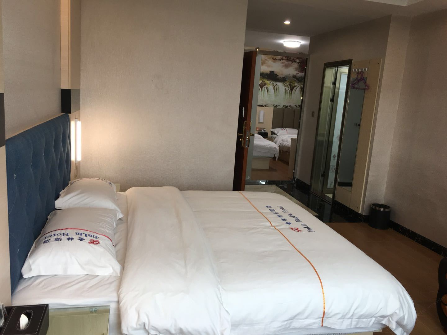标准三人房