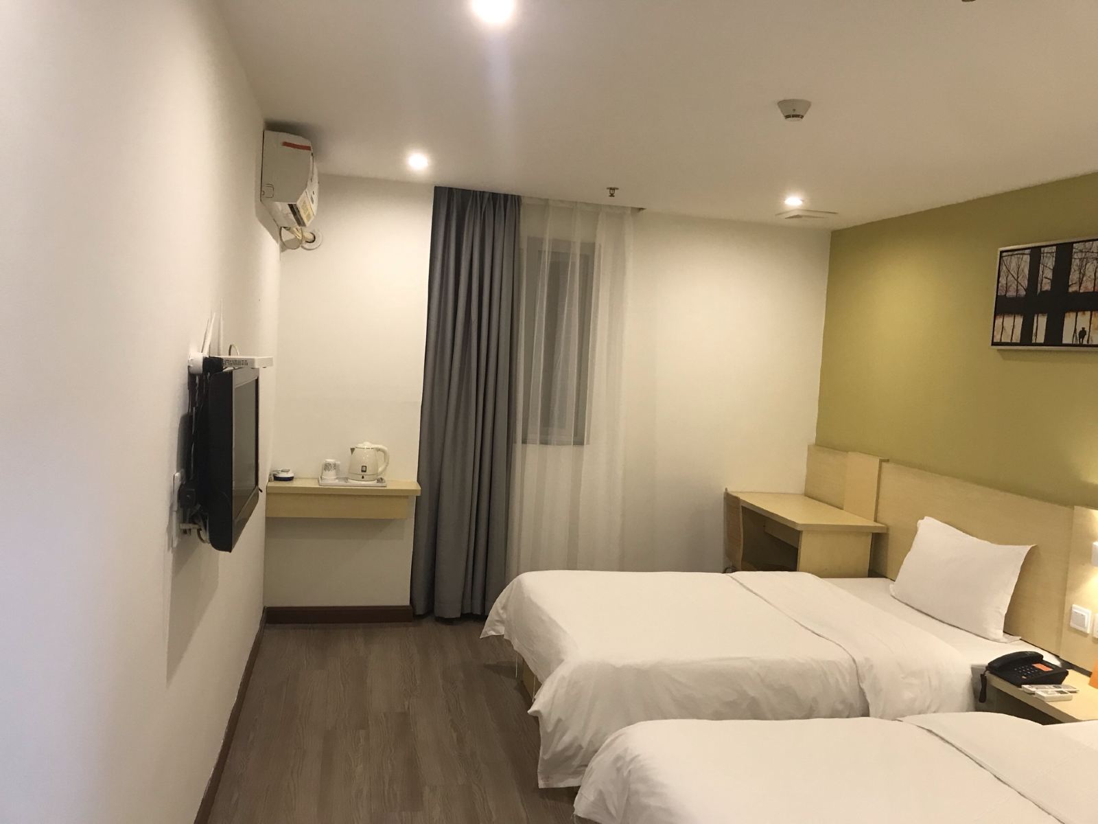 自主双床房