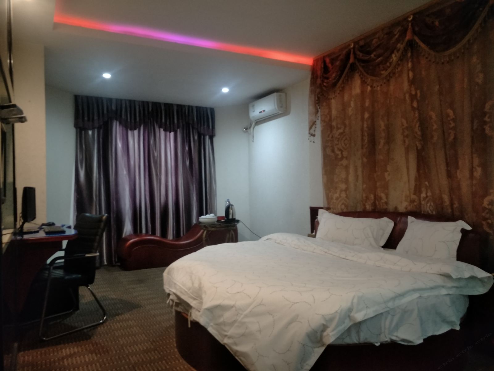 豪华商务单人间