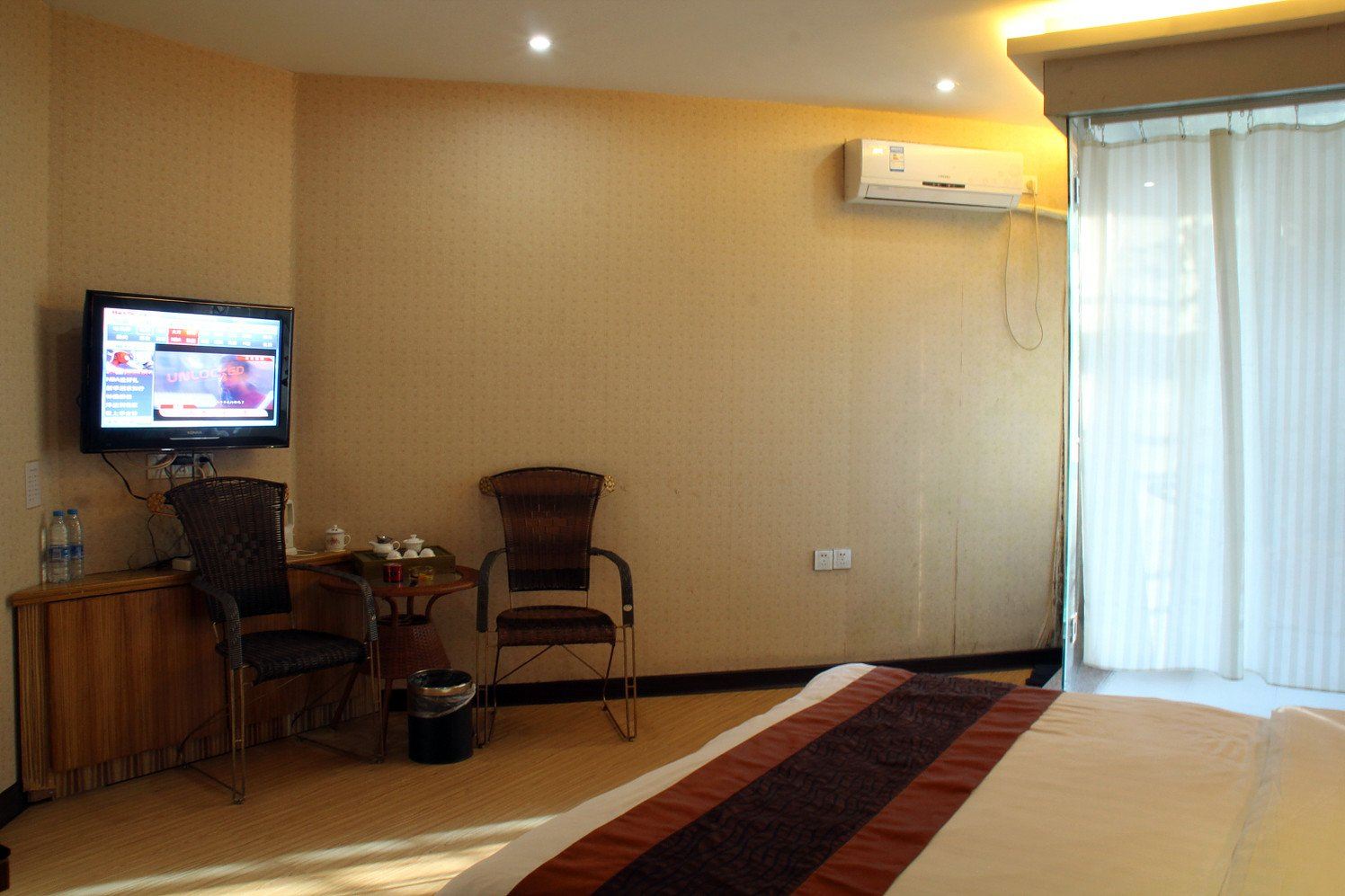 标准单人电脑房