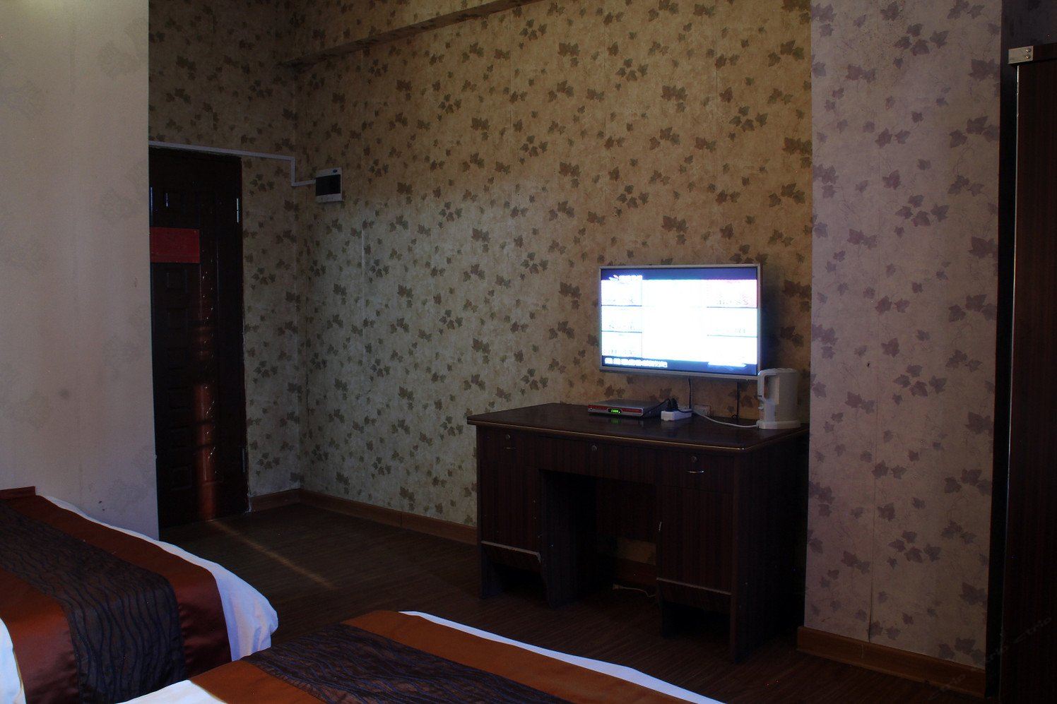 标准双人电脑房