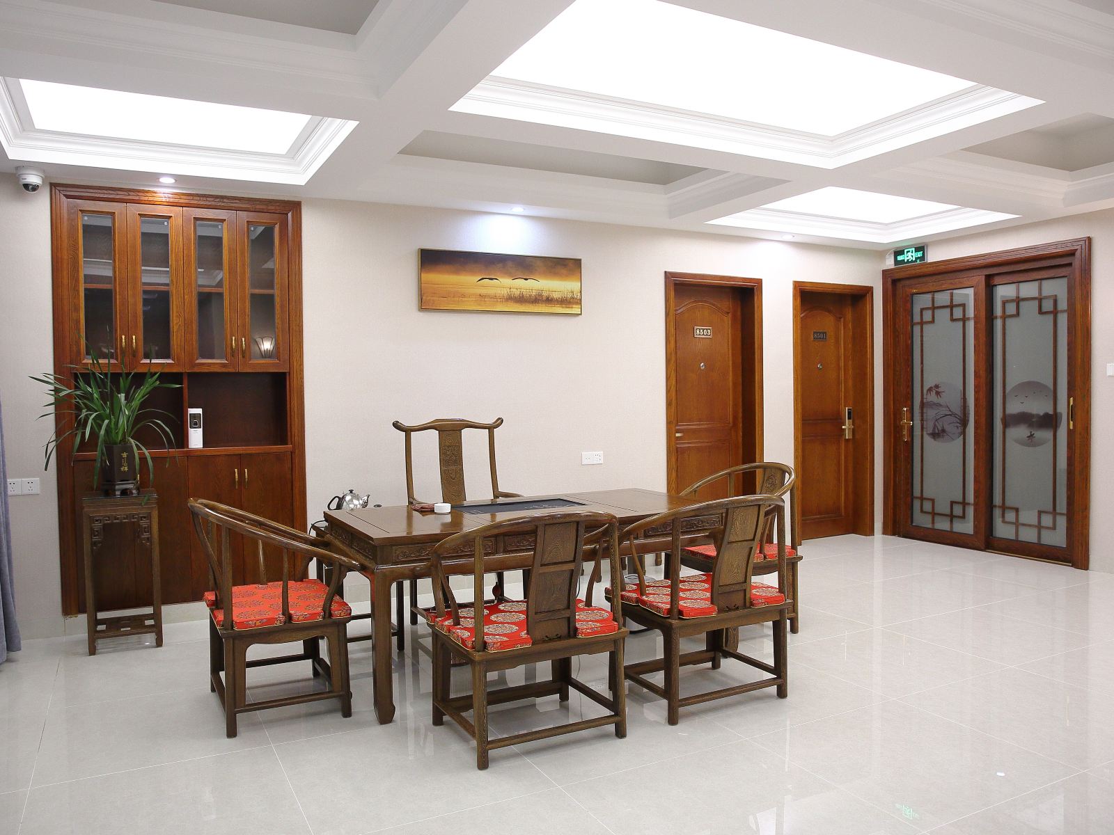 渔村海景套房四室一厅