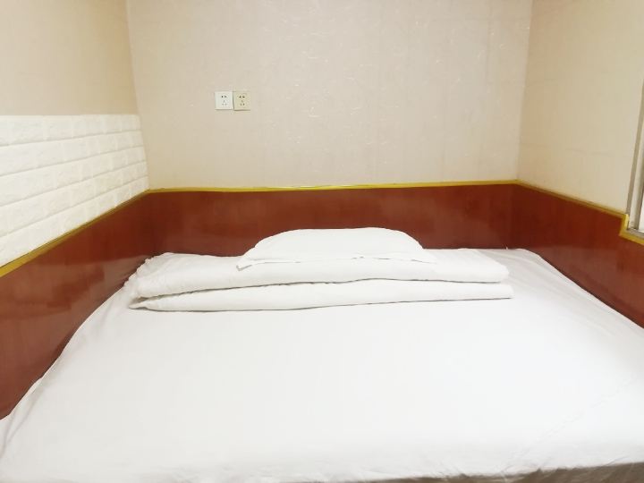 大床房