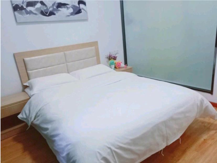 优选大床房