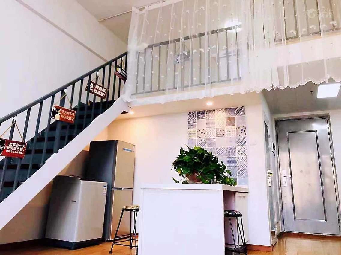一室一厅loft套房