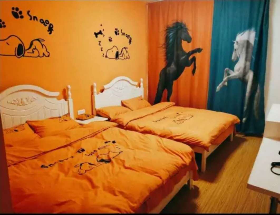 史努比双人间