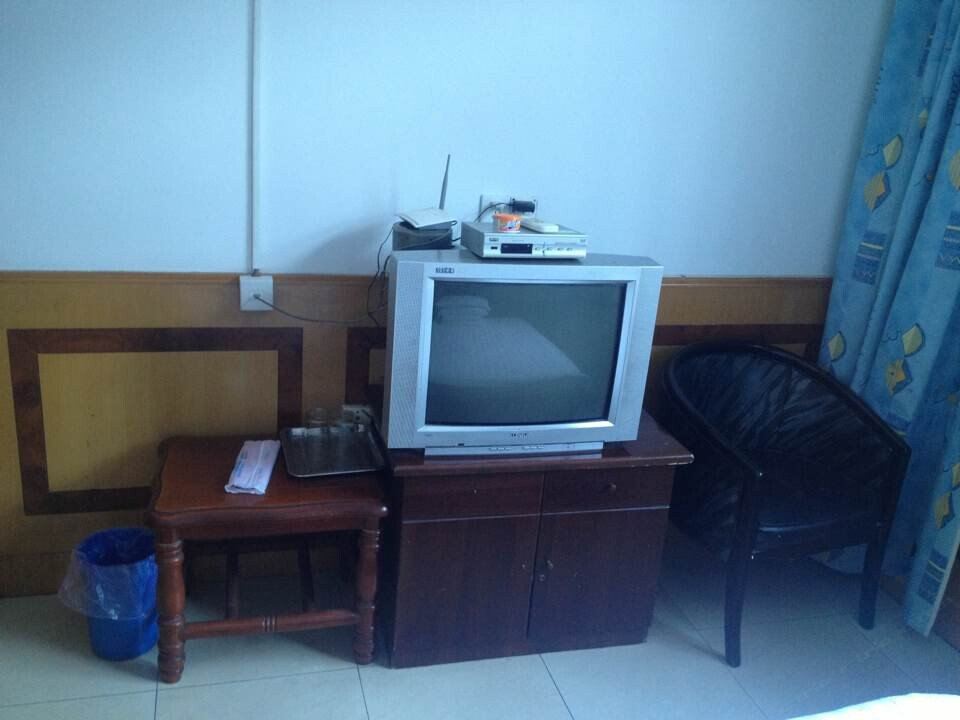 单间(公共卫浴)