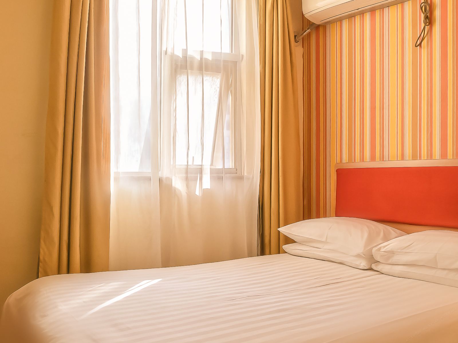 商务大床房B(无窗)