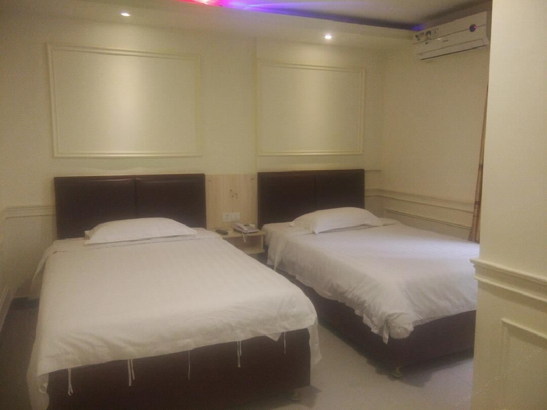 豪华双床房