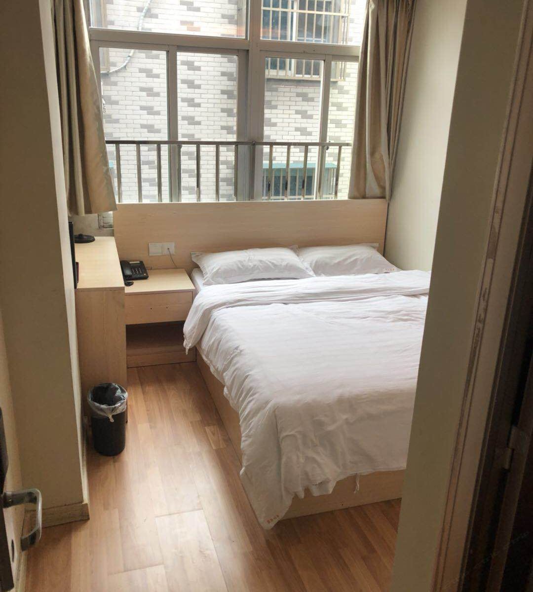 特价大床房
