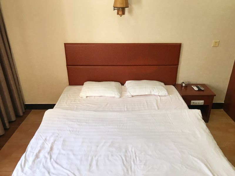 豪华大床间