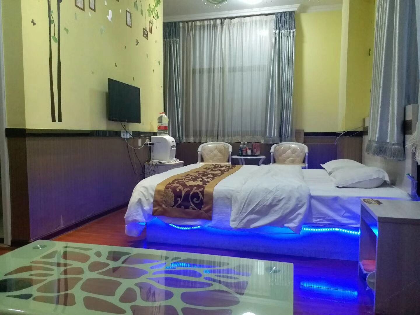 商务大床房
