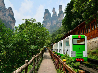 湖南張家界九月旅游_跟團(tuán)湖南張家界旅游價(jià)格表_湖南張家界旅游路線