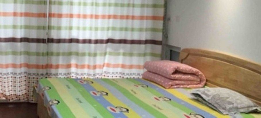 舒适大床房