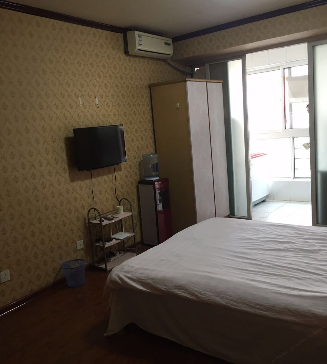 标准大床房