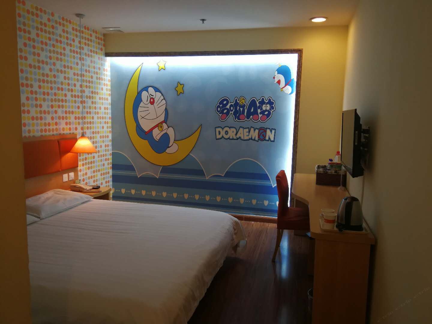 特色商务房(无窗)