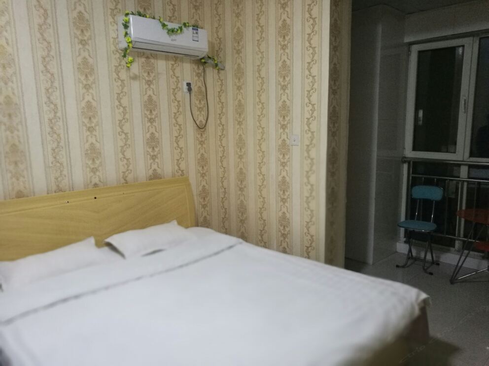 普通大床套房
