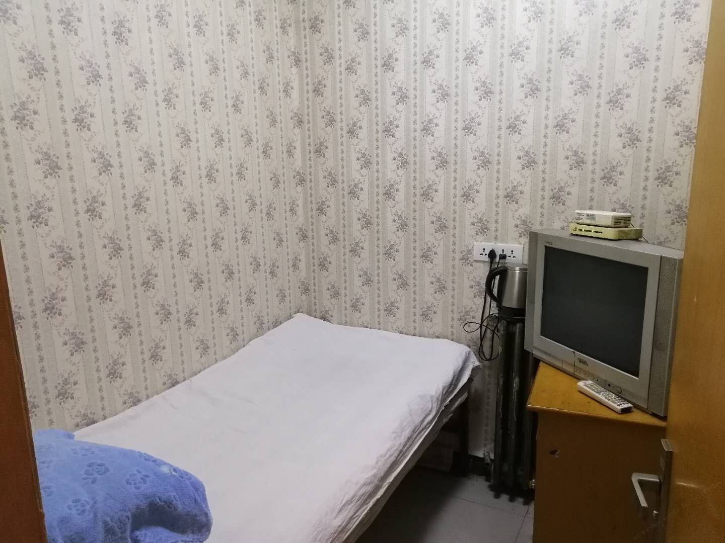 普通单人间(无窗)