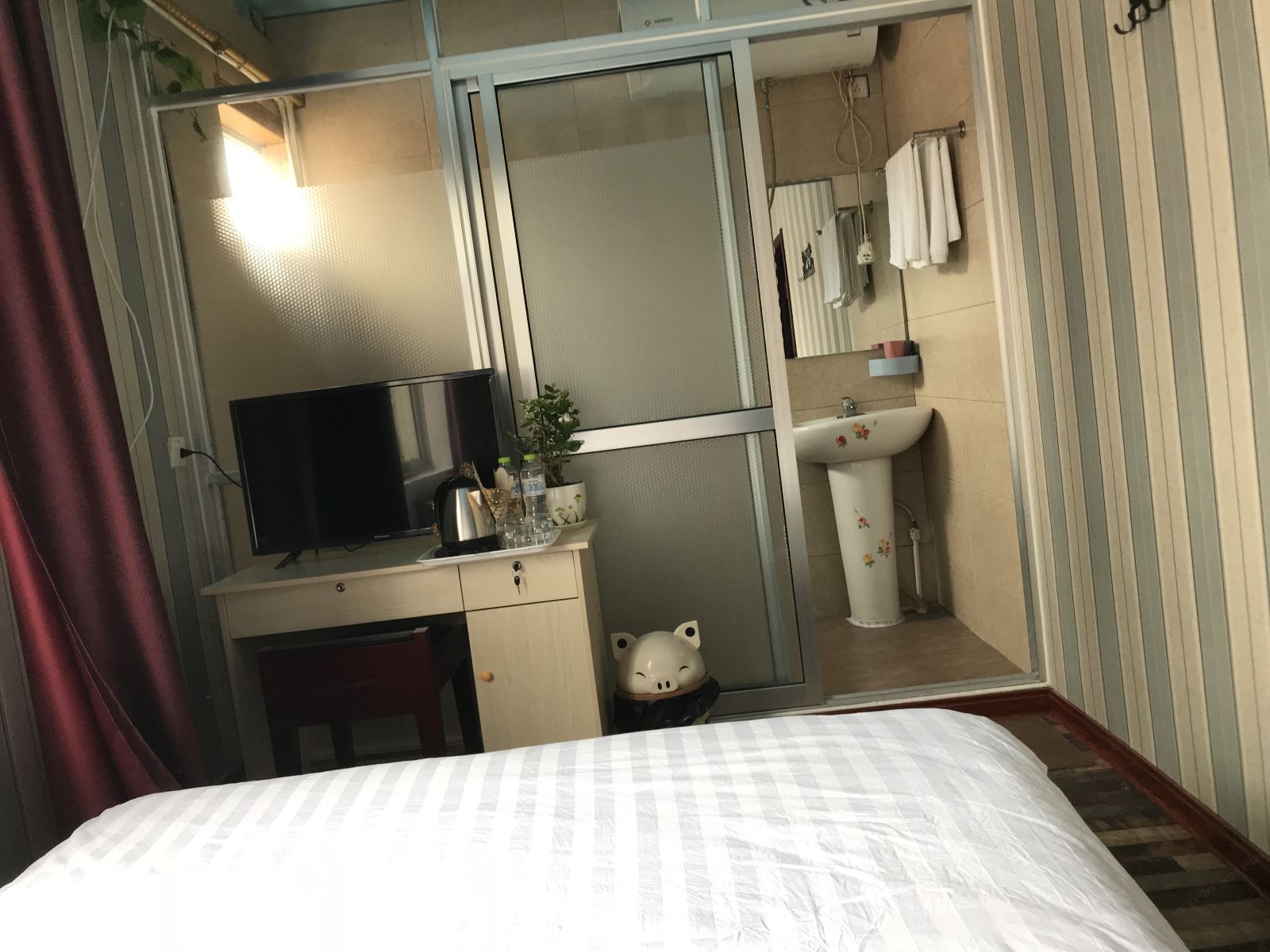 温馨大床房