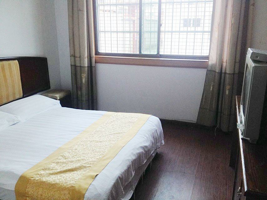 大床间