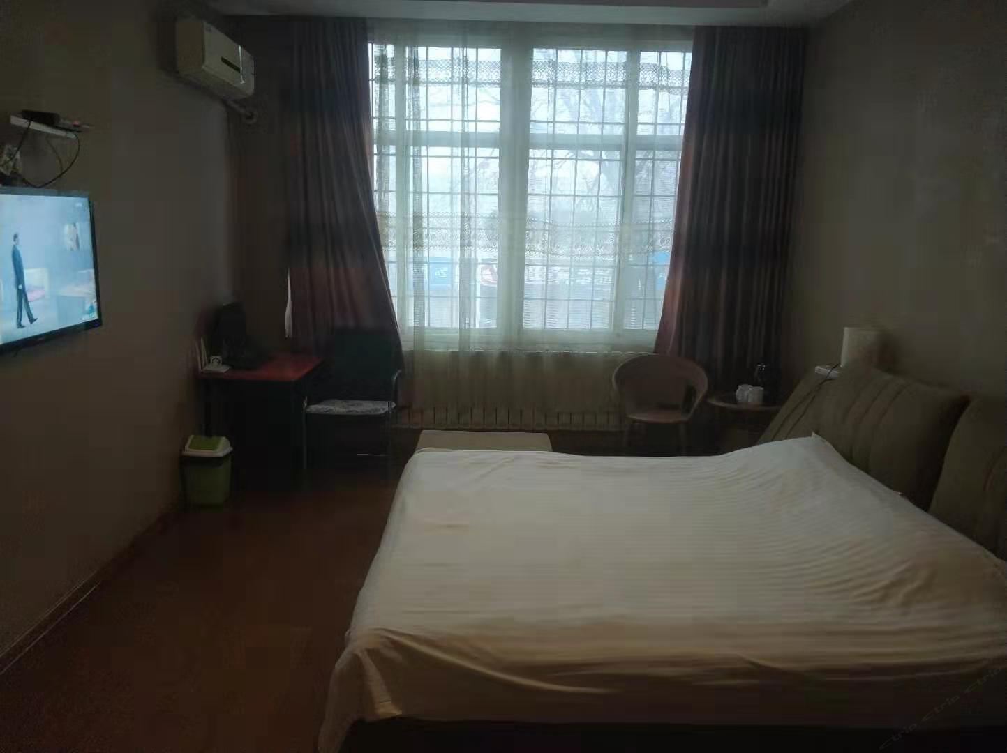 精选大床房