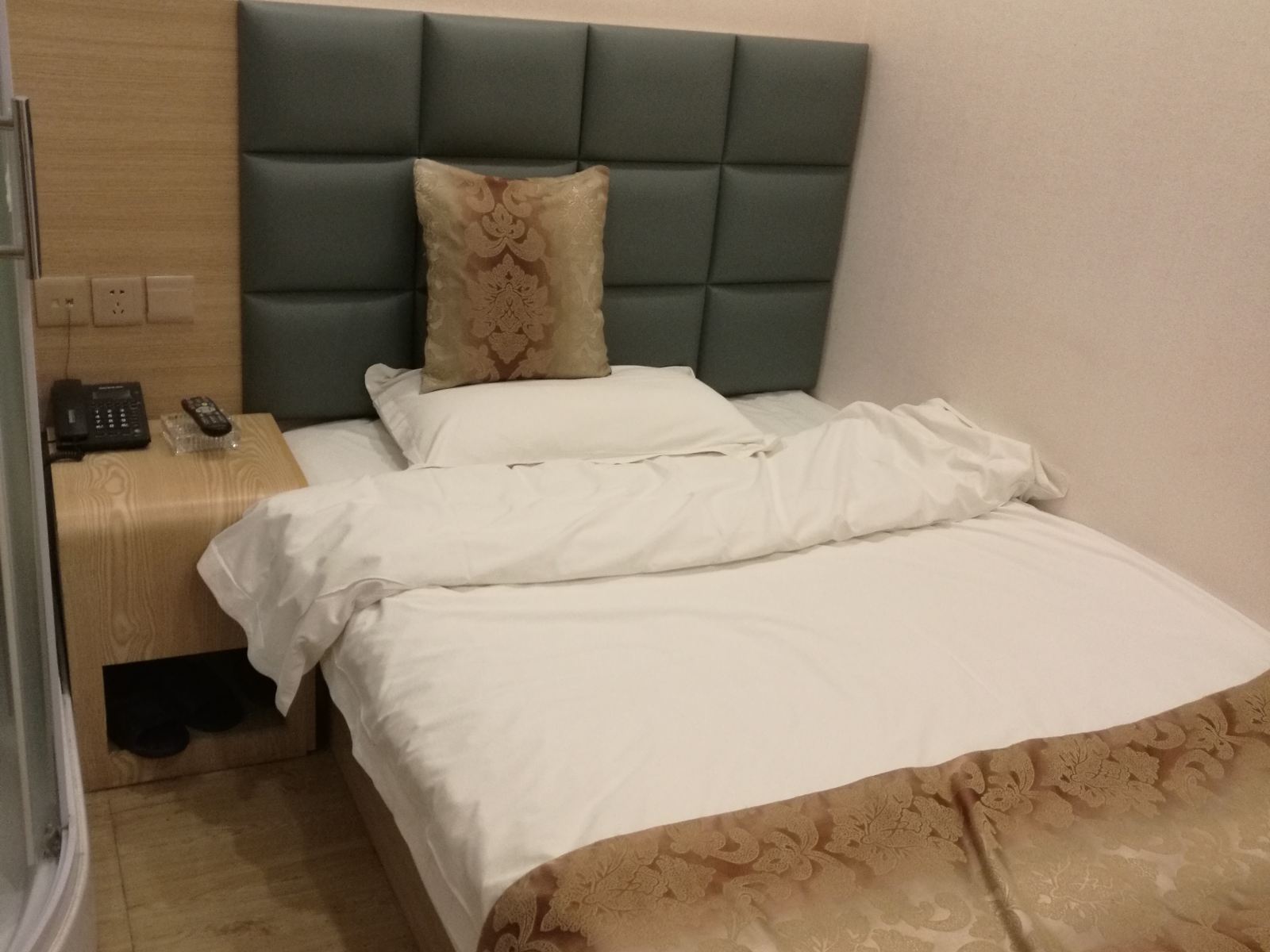 温馨大床房