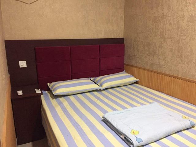 大床房