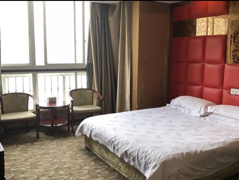 普通大床房