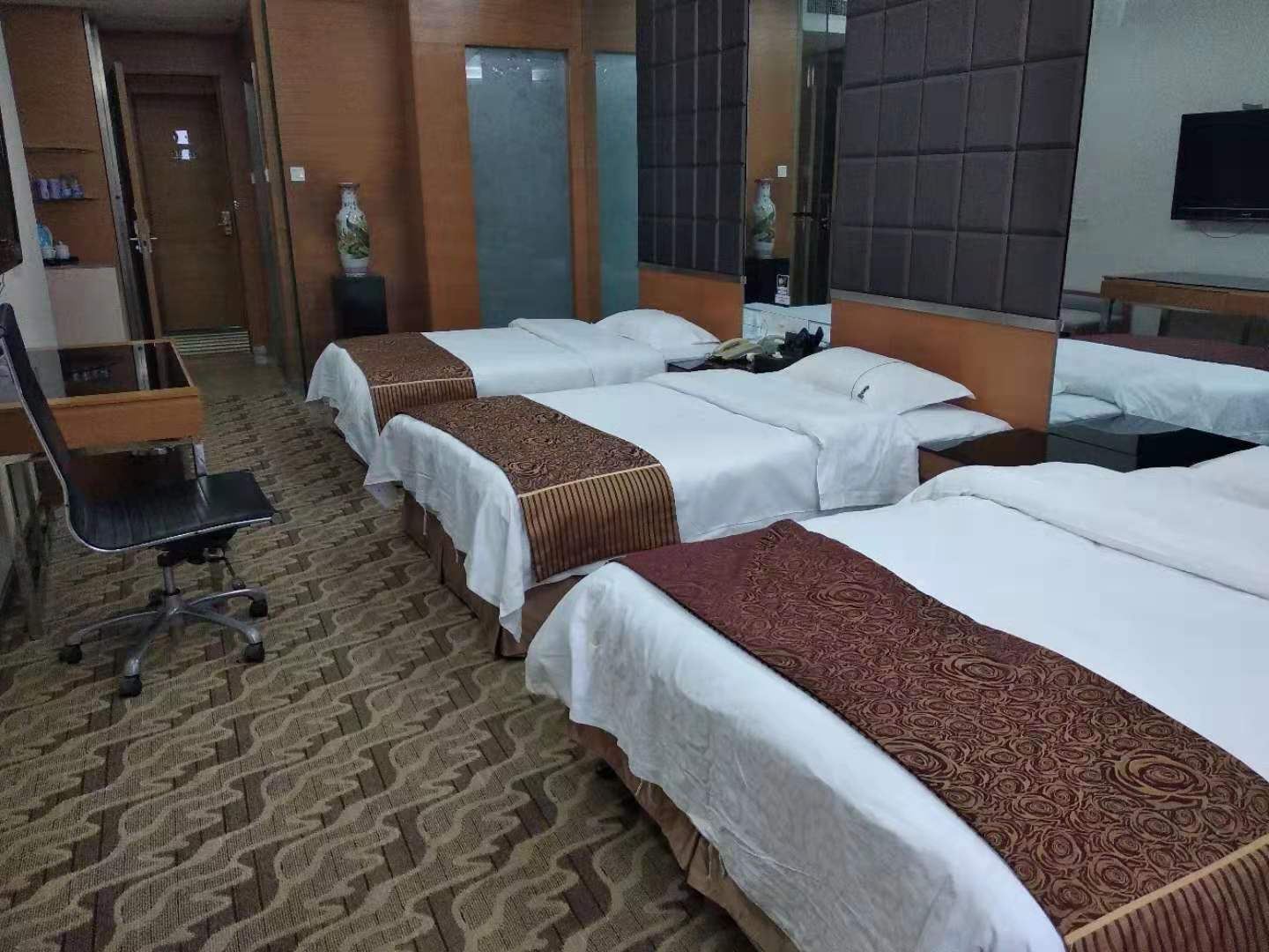 标准三人间