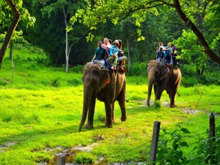 尼泊爾游價格_到尼泊爾旅游報團價格_尼泊爾旅游費用多少
