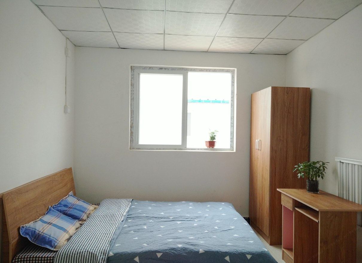家庭温馨两室一厅
