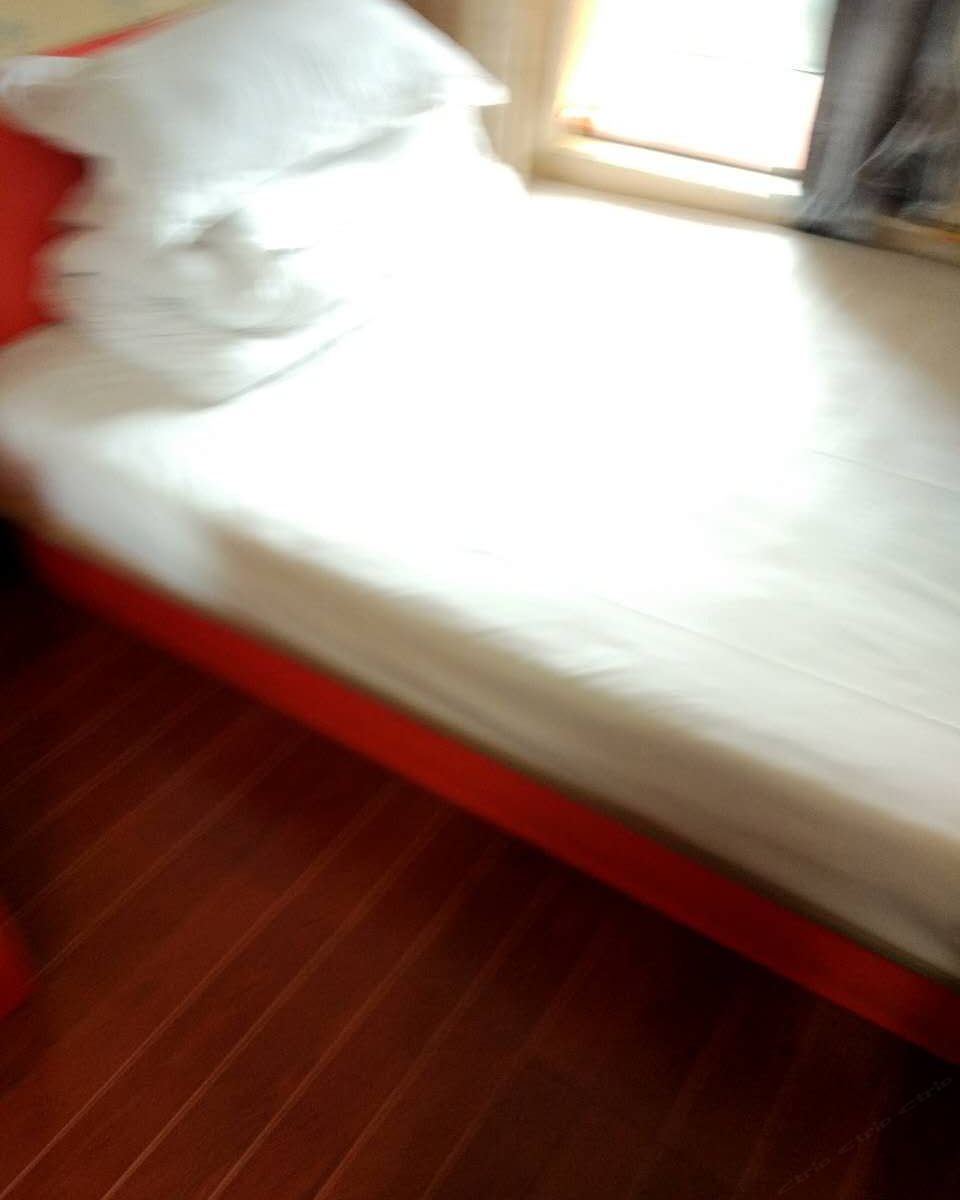 豪华单人间