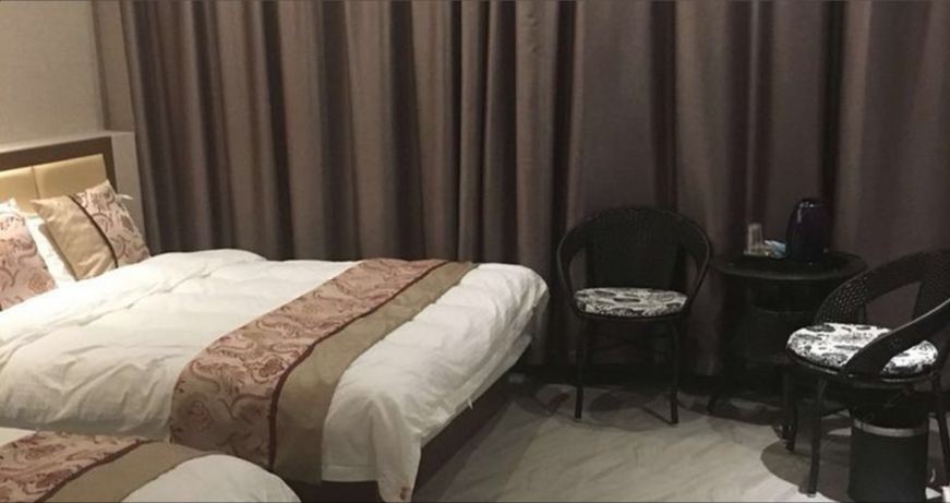 豪华双床房
