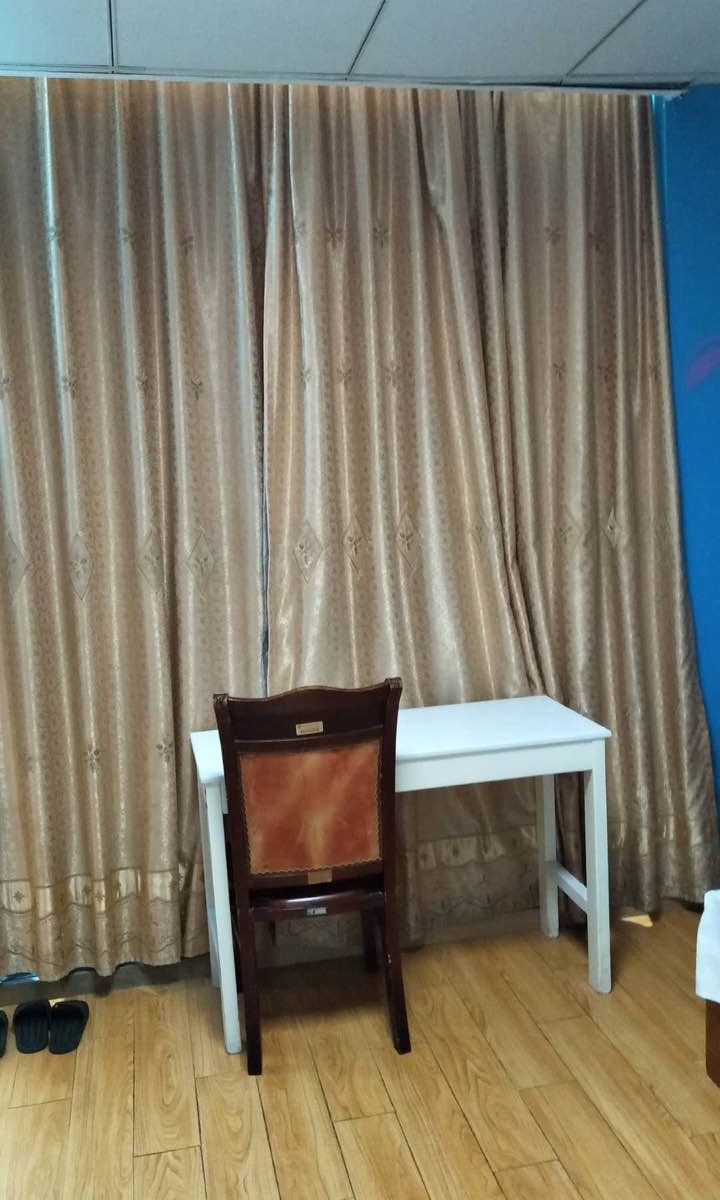 豪华大床房