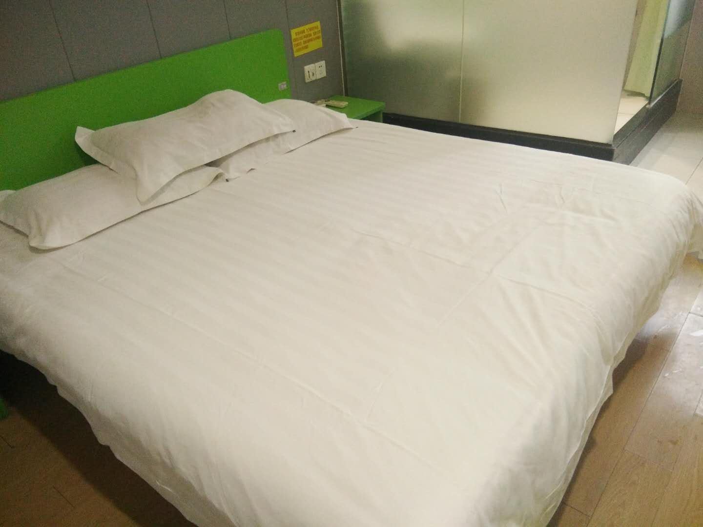 大床房