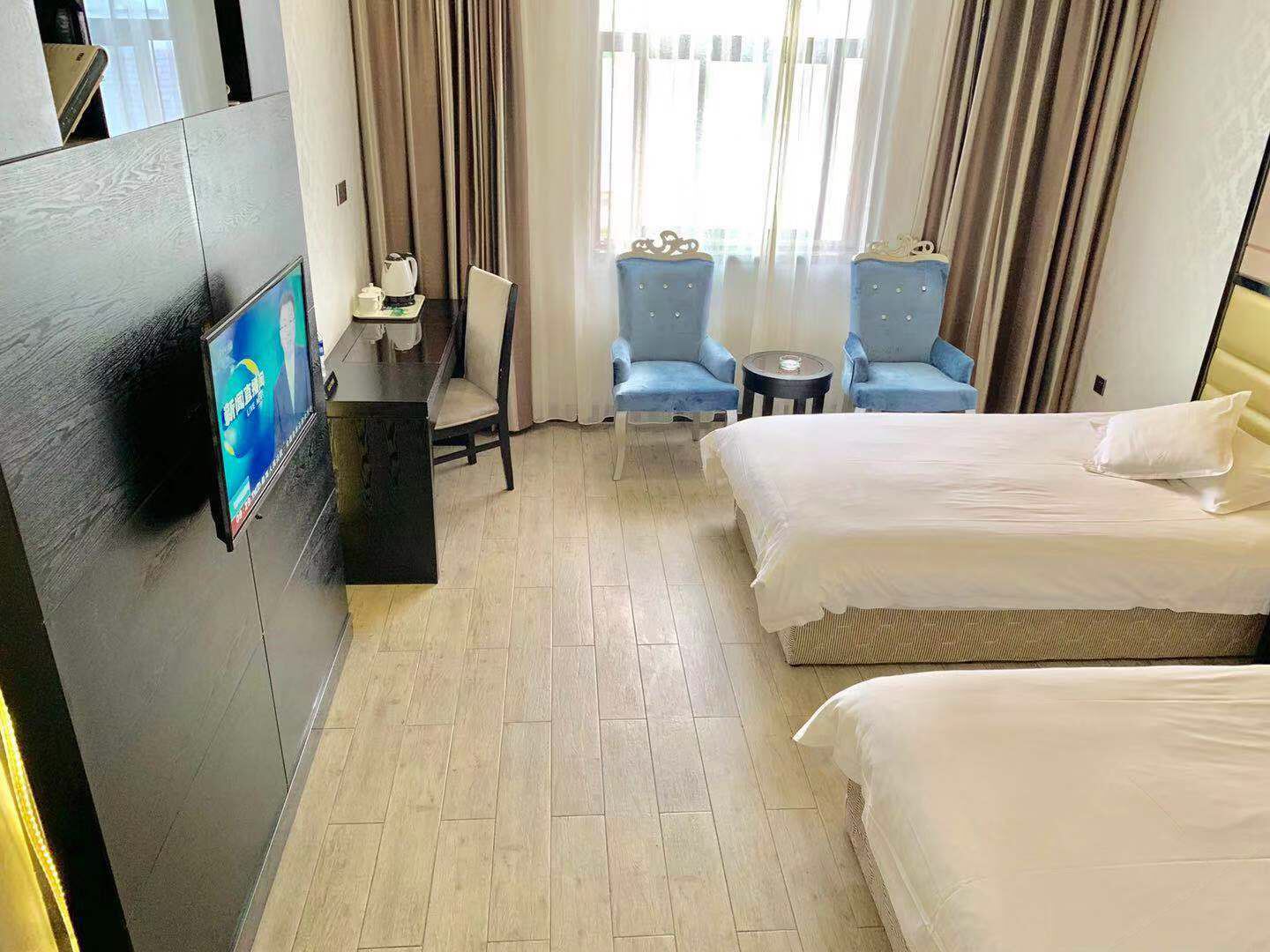 豪华家庭房
