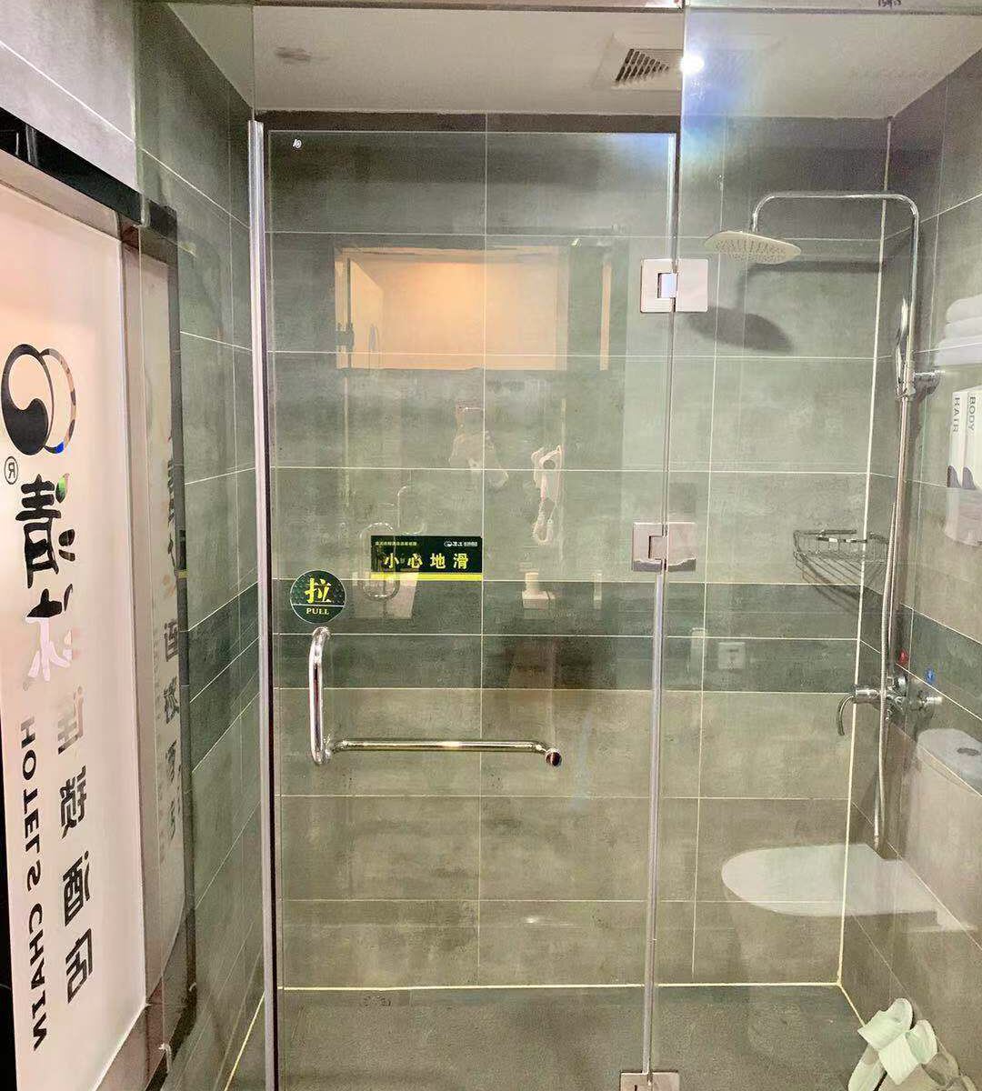 豪华家庭房