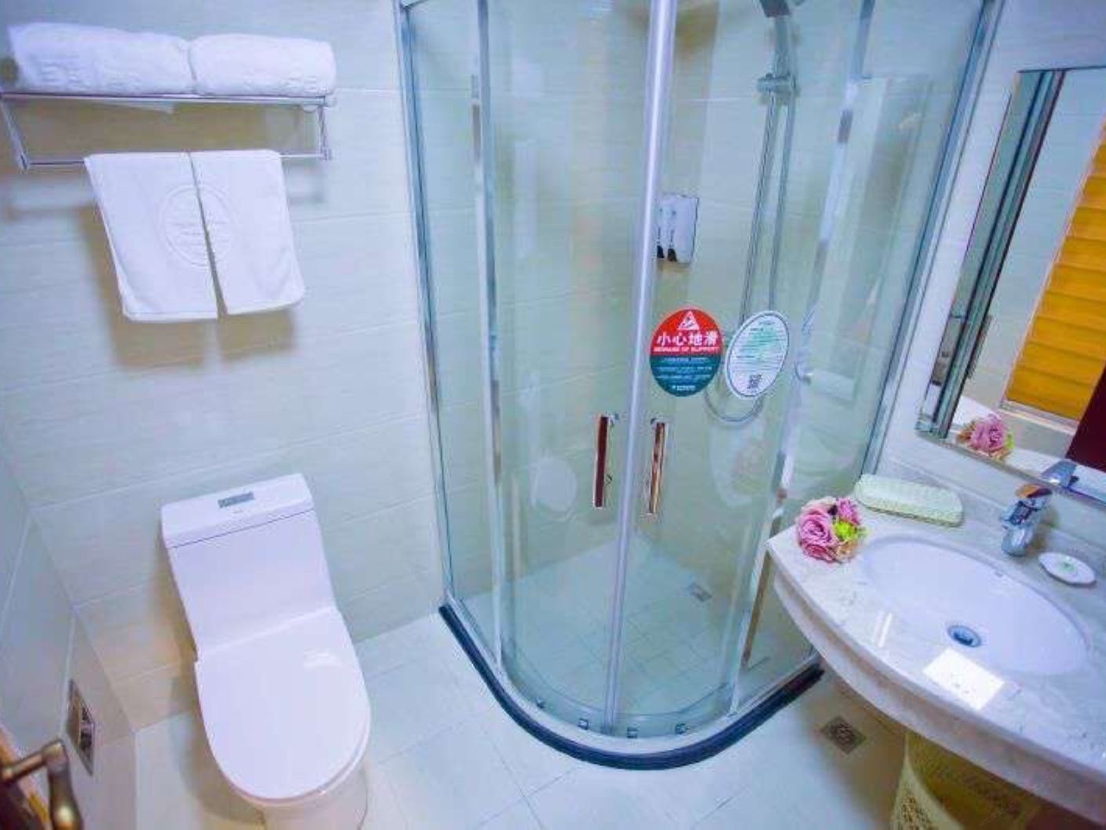 豪华大床房